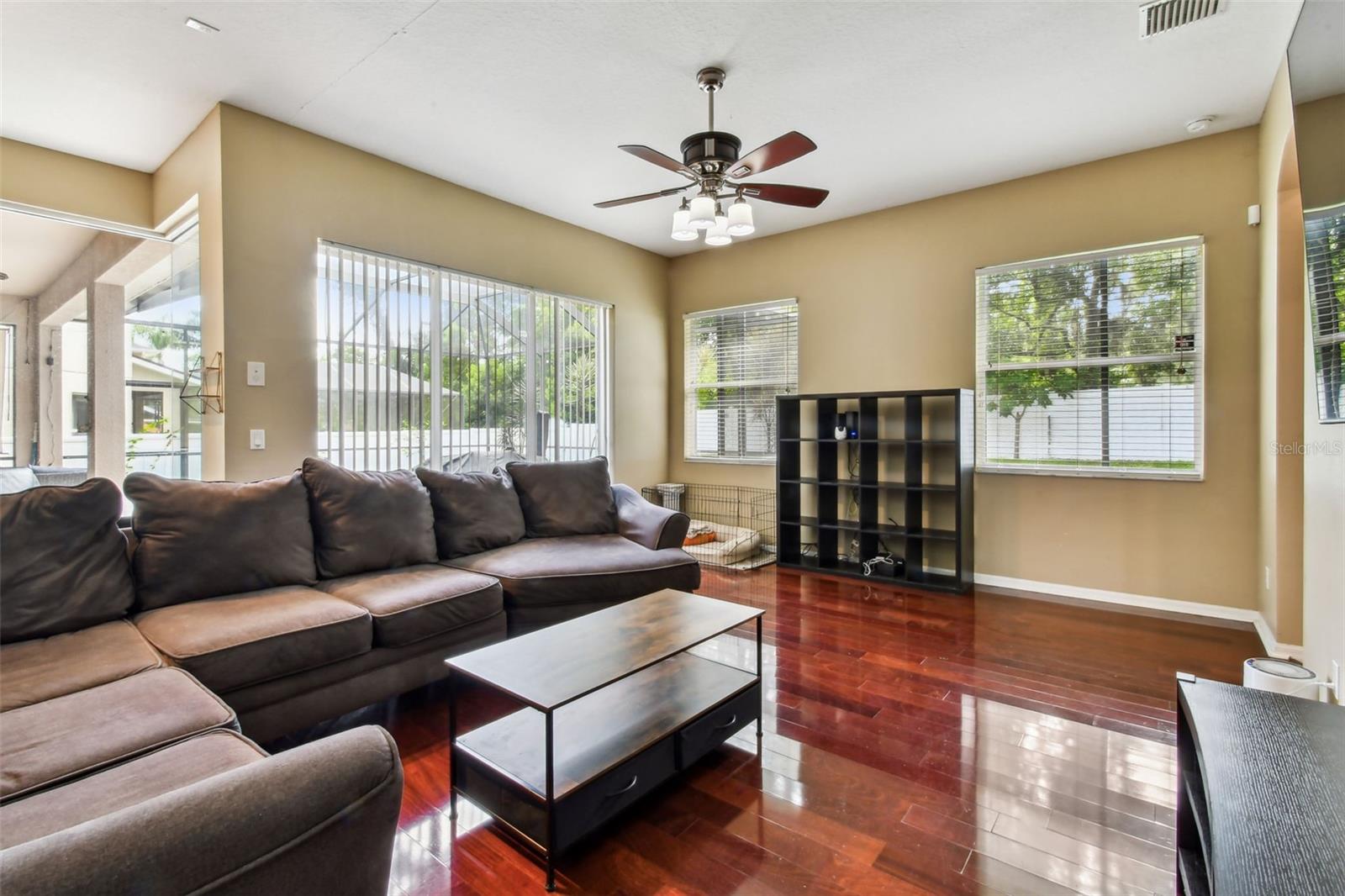 RIDGE CREST SUB UNITS - Residential