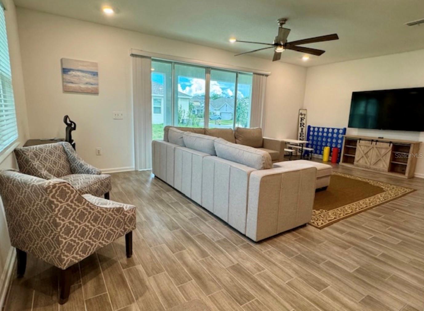 PINE GLEN - Residential Lease