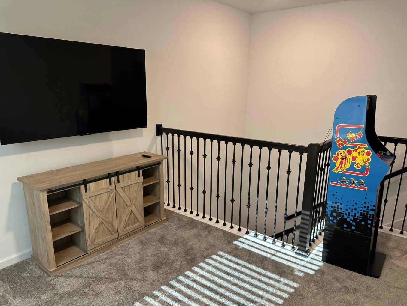 PINE GLEN - Residential Lease