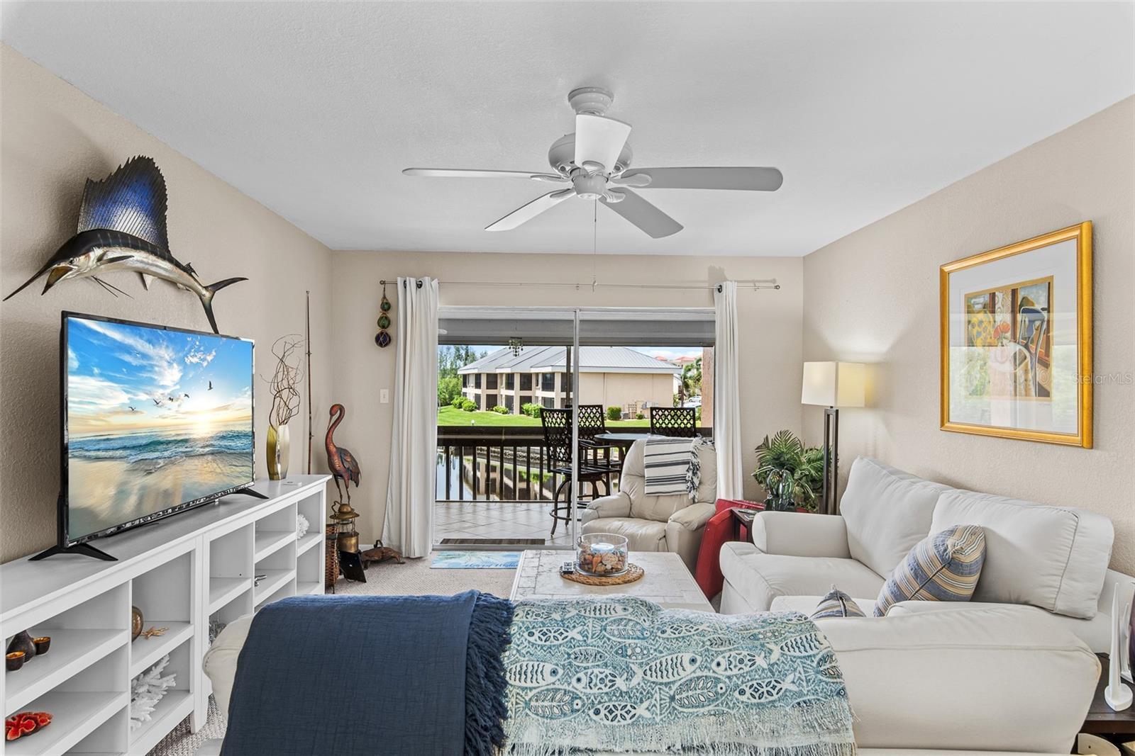 ROCKDOVE - Residential
