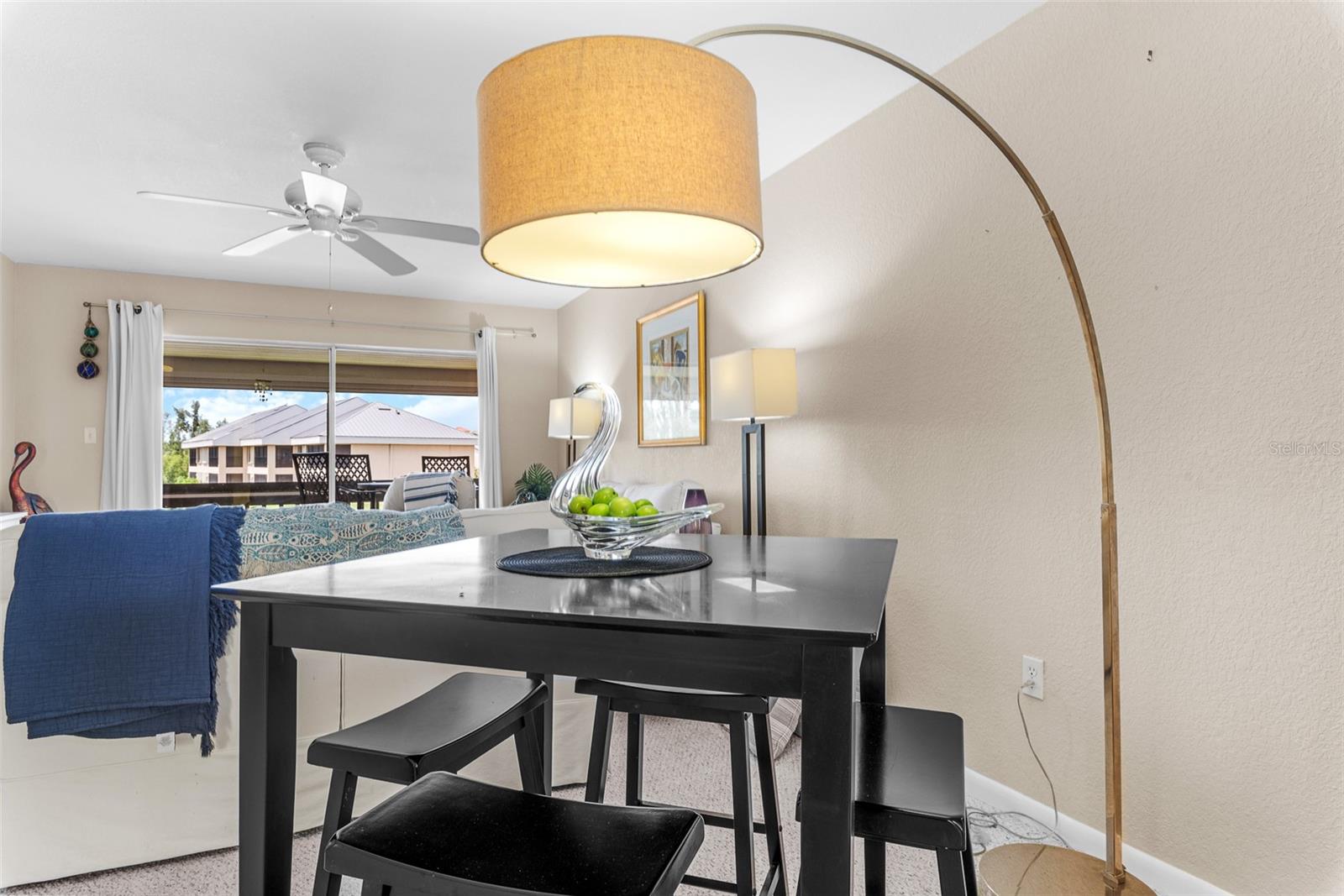 ROCKDOVE - Residential