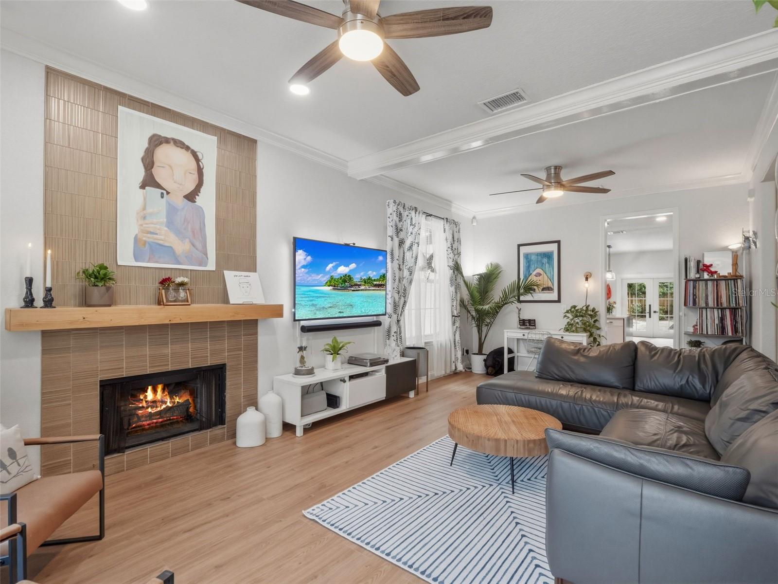 301 S LAWSONA BOULEVARD