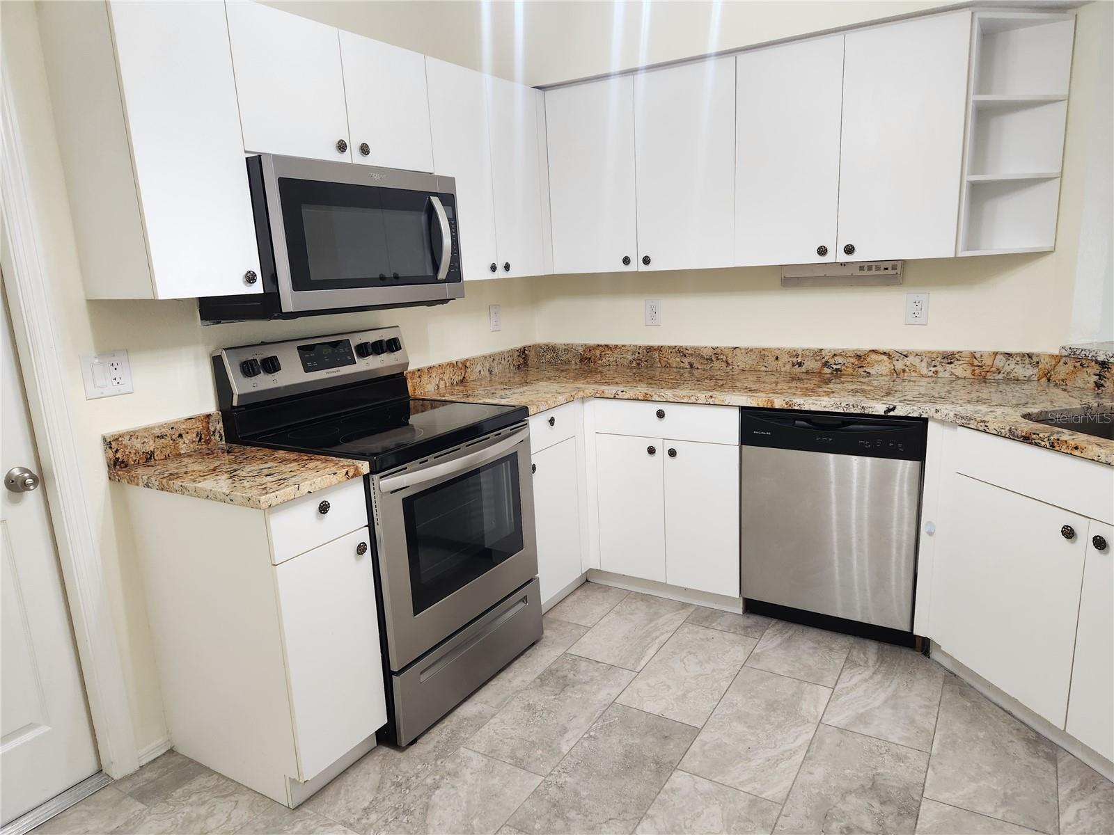 TARA PLANTATION GARDENS - Residential