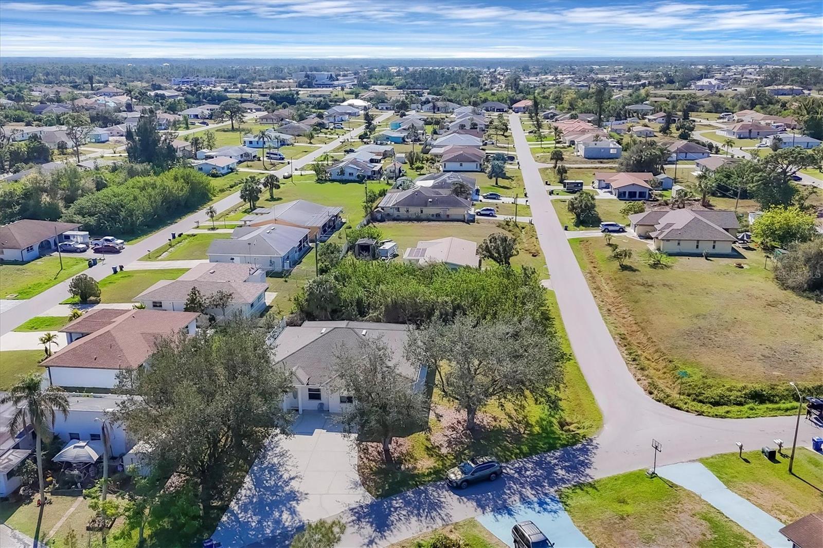 WARM MINERAL SPRINGS UNIT 81 - Residential Lease