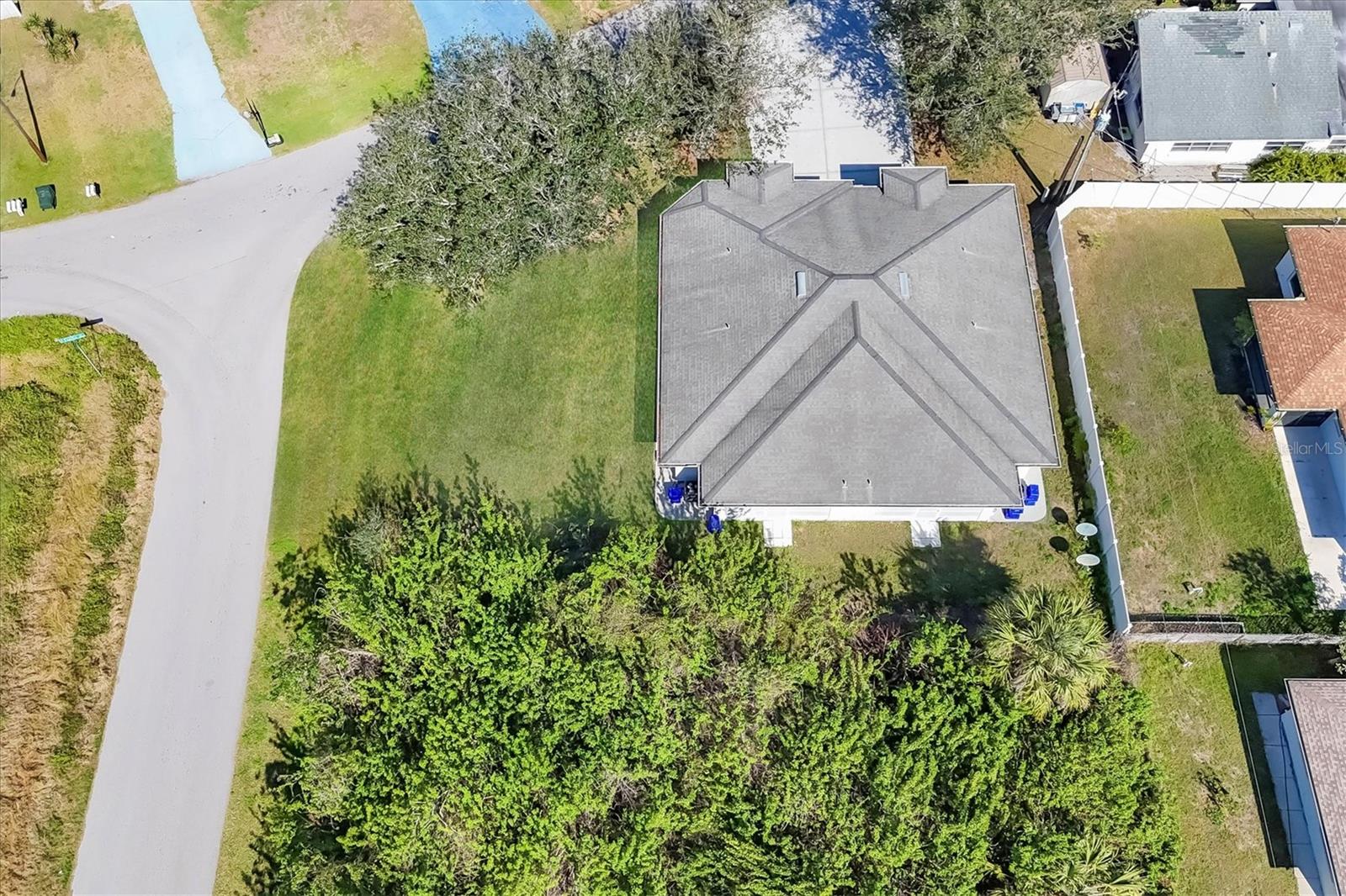 WARM MINERAL SPRINGS UNIT 81 - Residential Lease