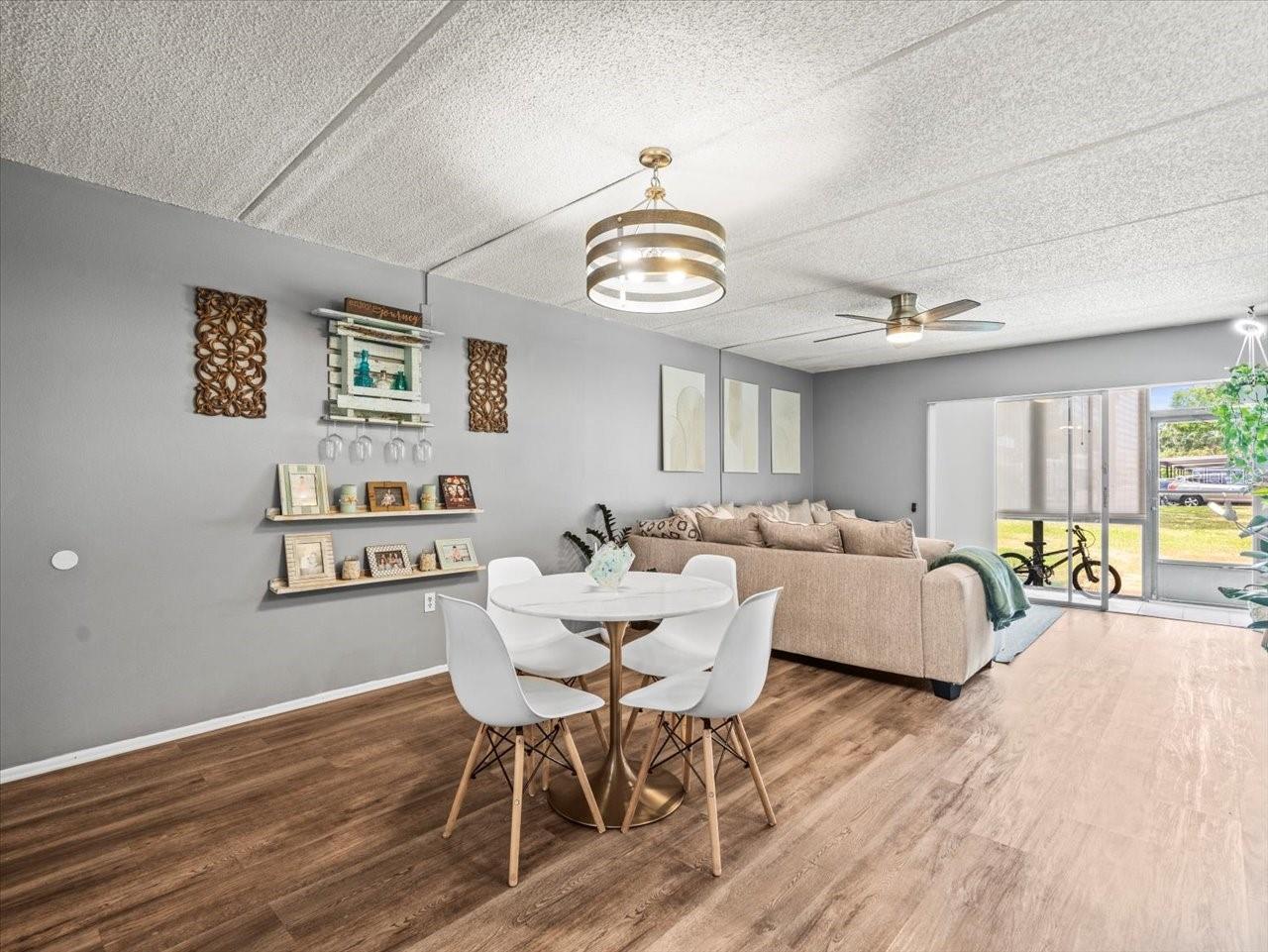 EAST LAKE WOODLANDS CYPRESS ESTATES - Residential