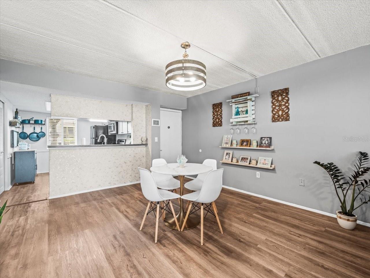 EAST LAKE WOODLANDS CYPRESS ESTATES - Residential