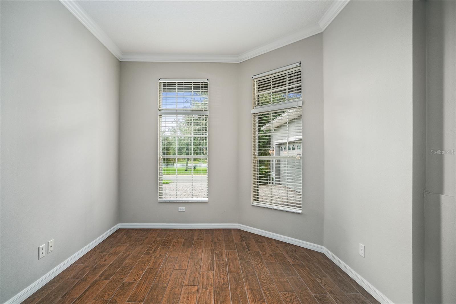 CARRIAGE POINTE A-I & L - Residential Lease