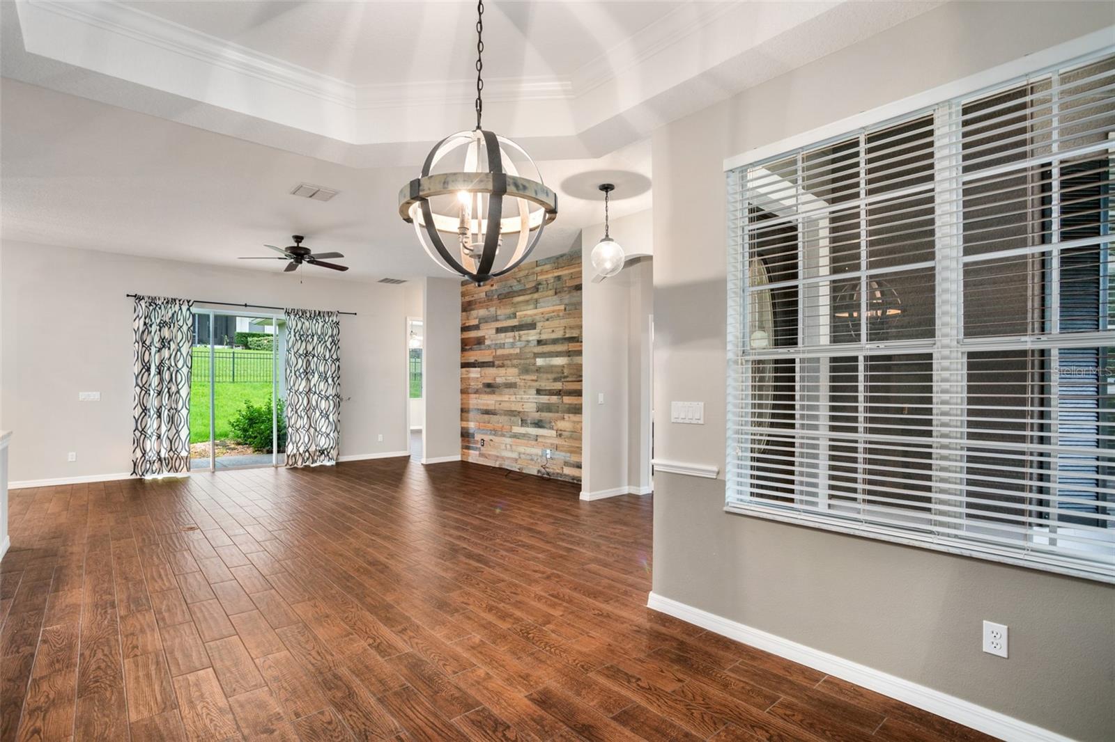 CARRIAGE POINTE A-I & L - Residential Lease