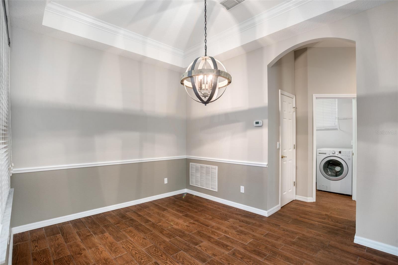 CARRIAGE POINTE A-I & L - Residential Lease