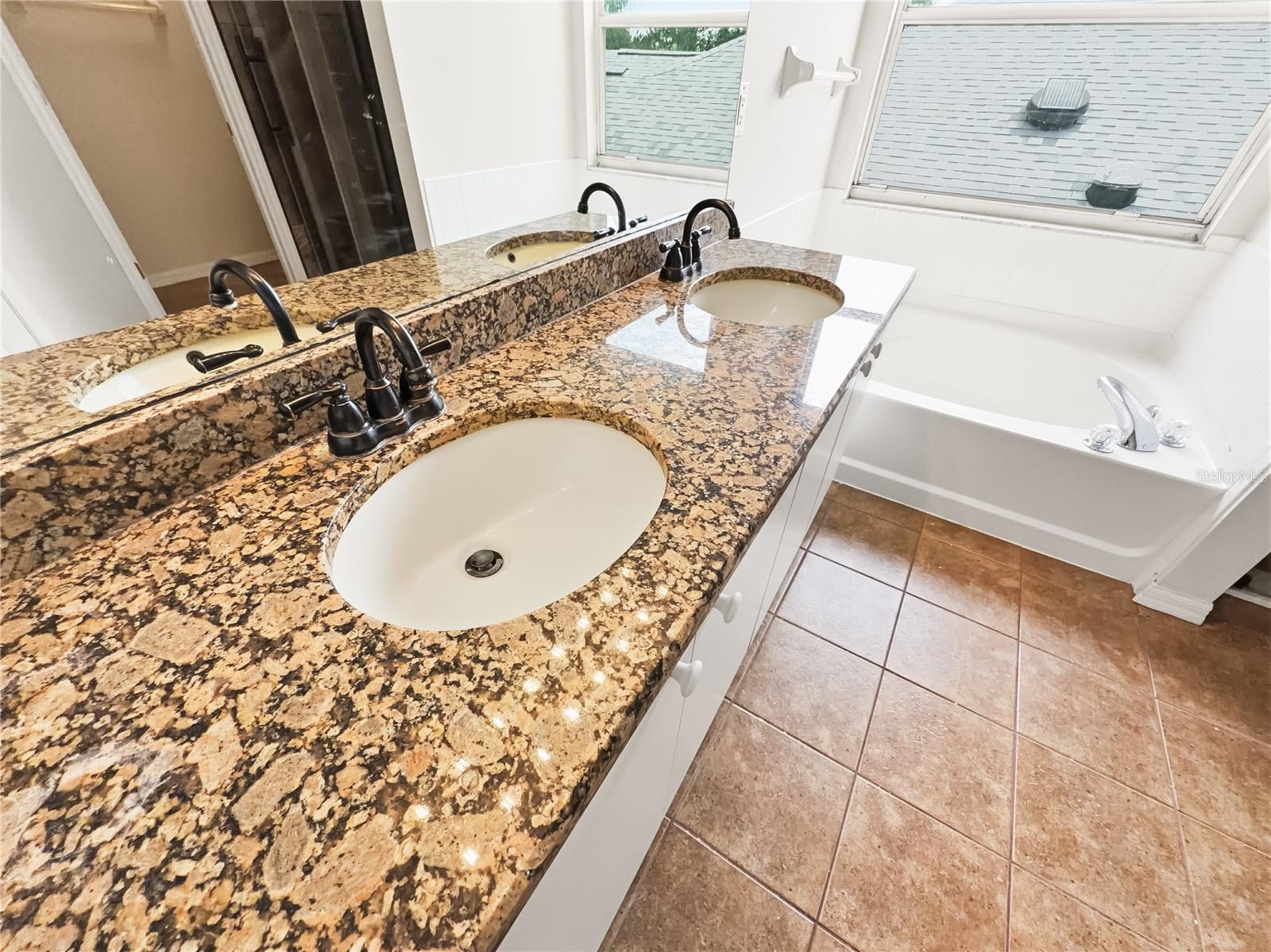 RIVERCREST PH 1B1 - Residential