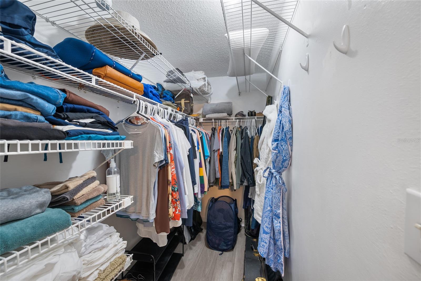 PARADISE POINTE WEST - Residential