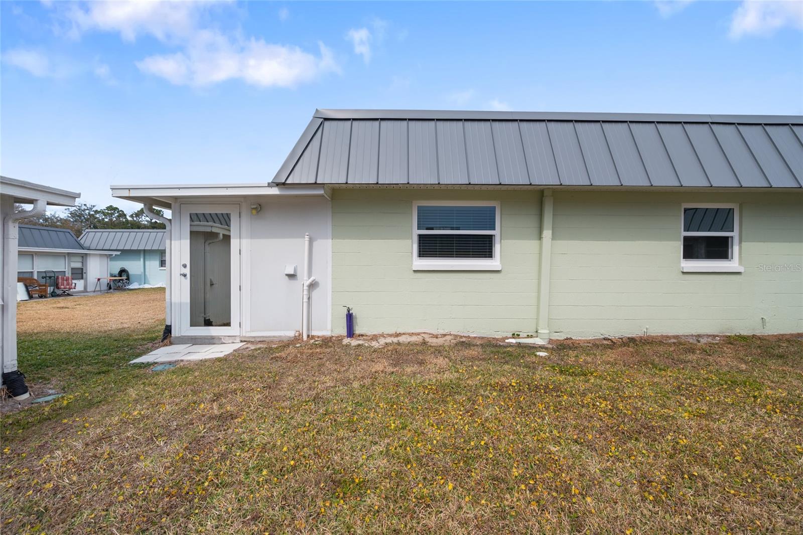 PARADISE POINTE WEST - Residential