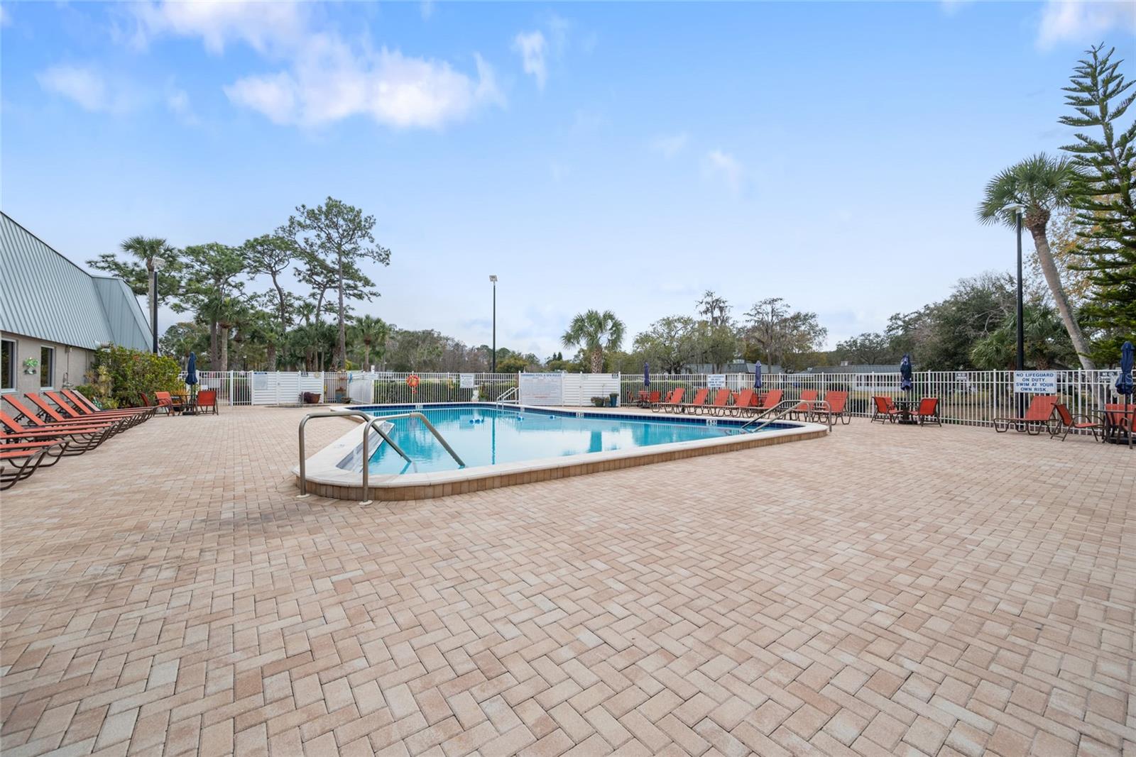 PARADISE POINTE WEST - Residential