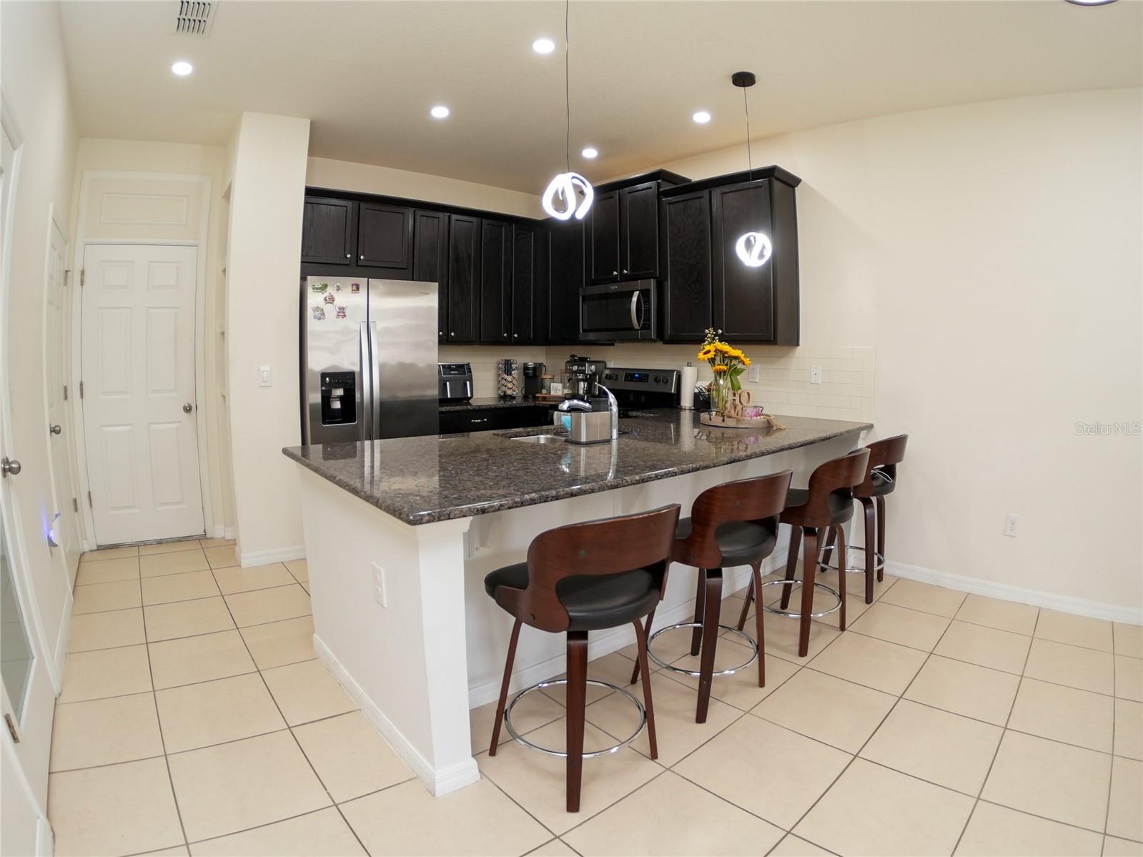 2451 VARENNA LOOP
