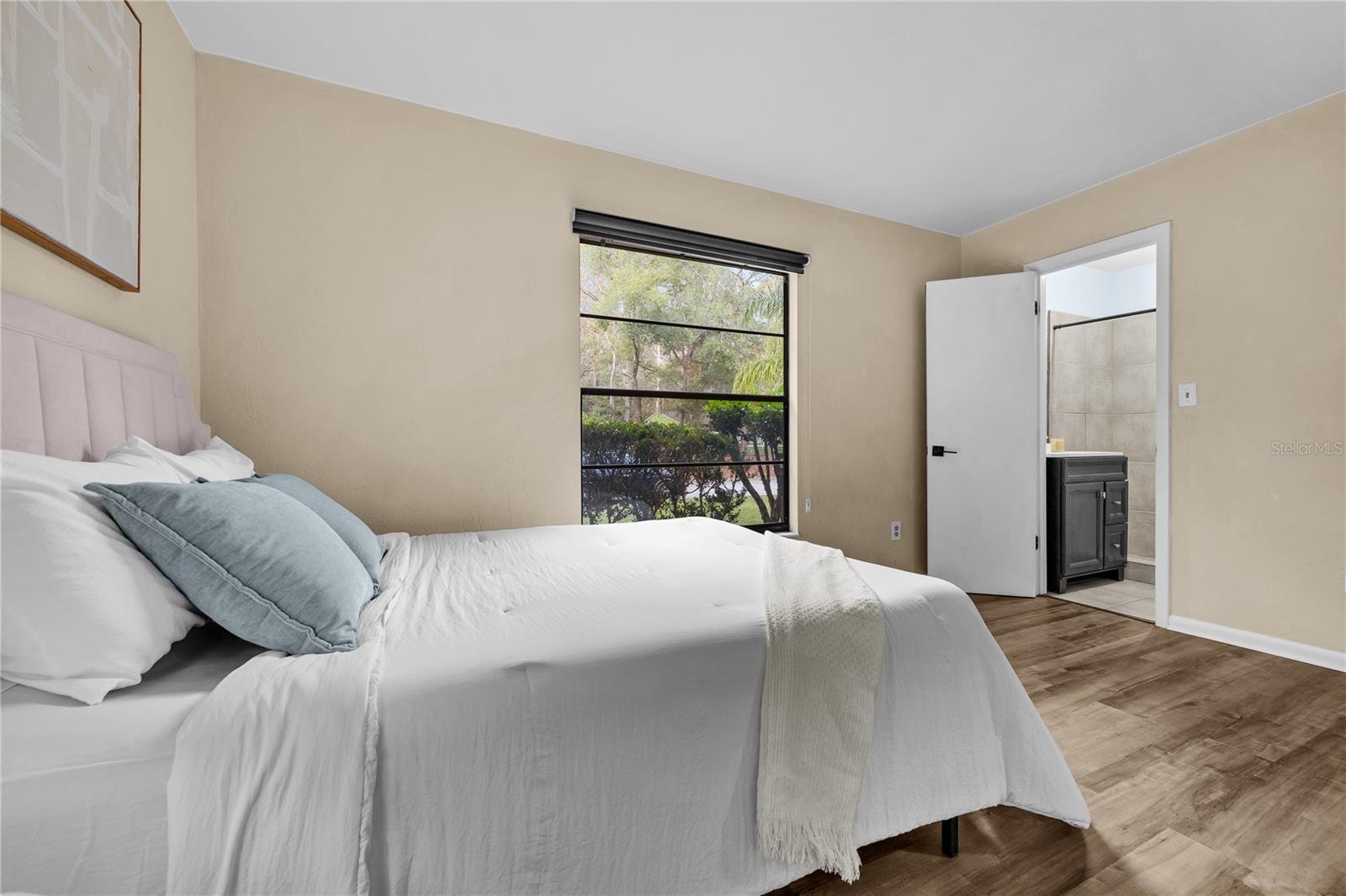 SPRINGTREE III - Residential