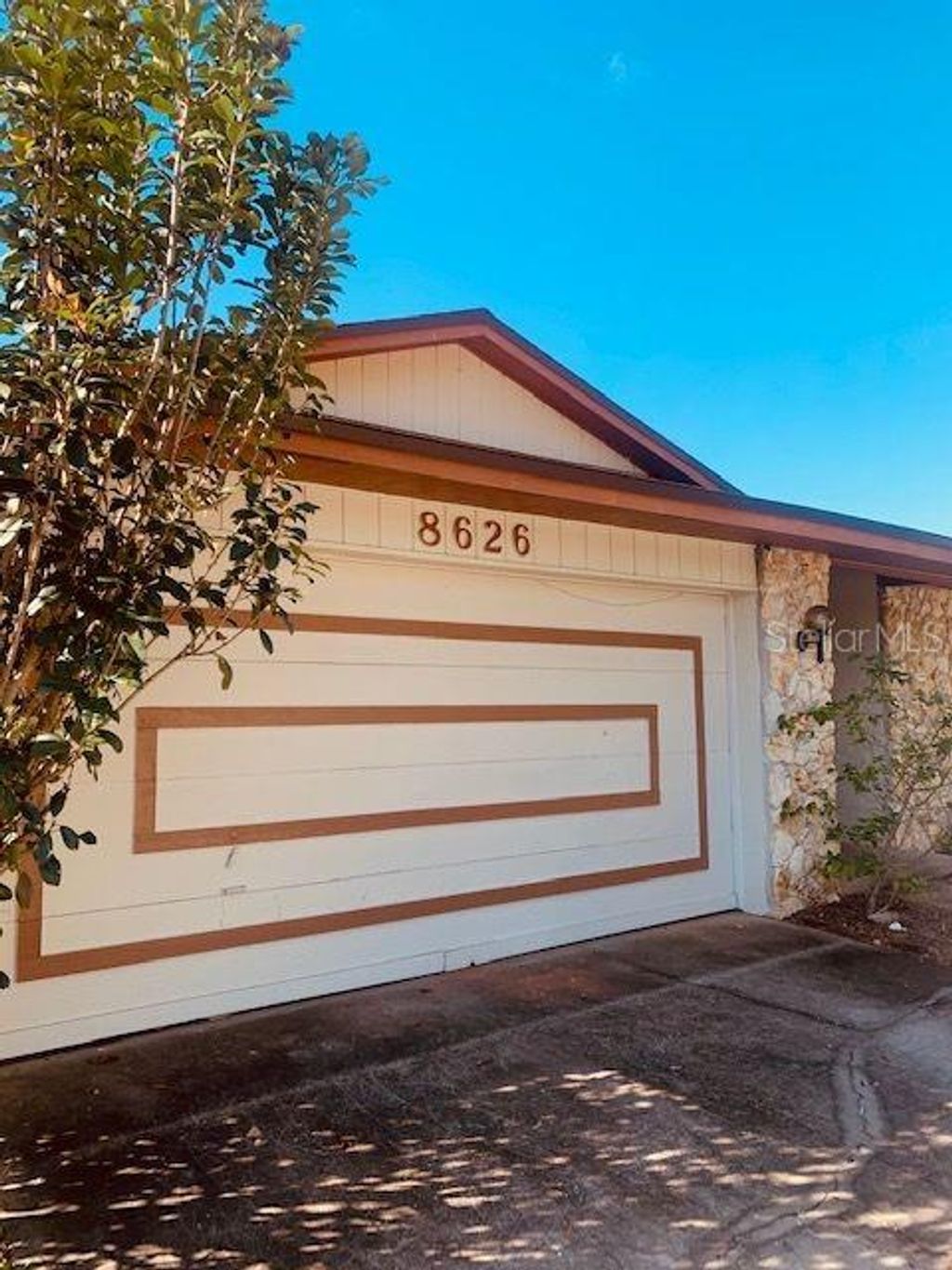 Photo of 8626 Sandberry Boulevard, Orlando, FL 32819 (MLS # O6390113)