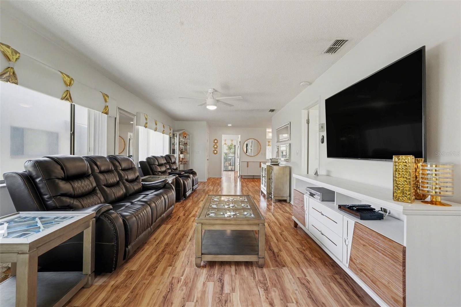 BEACON WOODS WEDGEWOOD CONDO - Residential