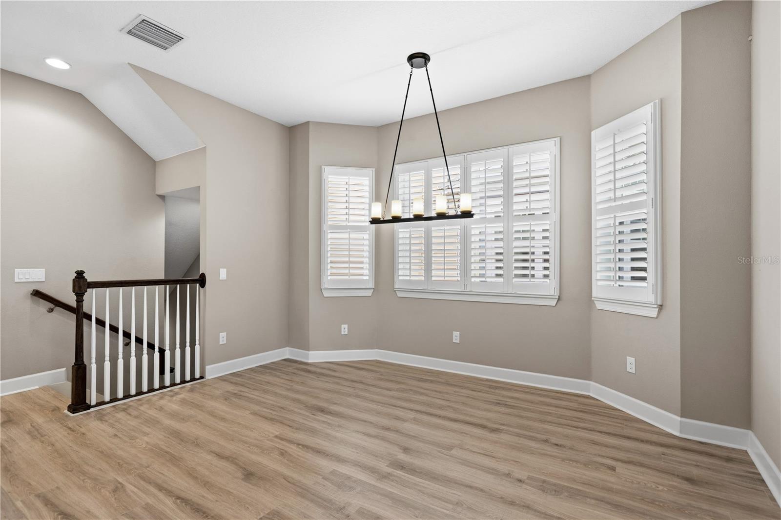 COVE AT LOGGERHEAD MARINA - Residential Lease