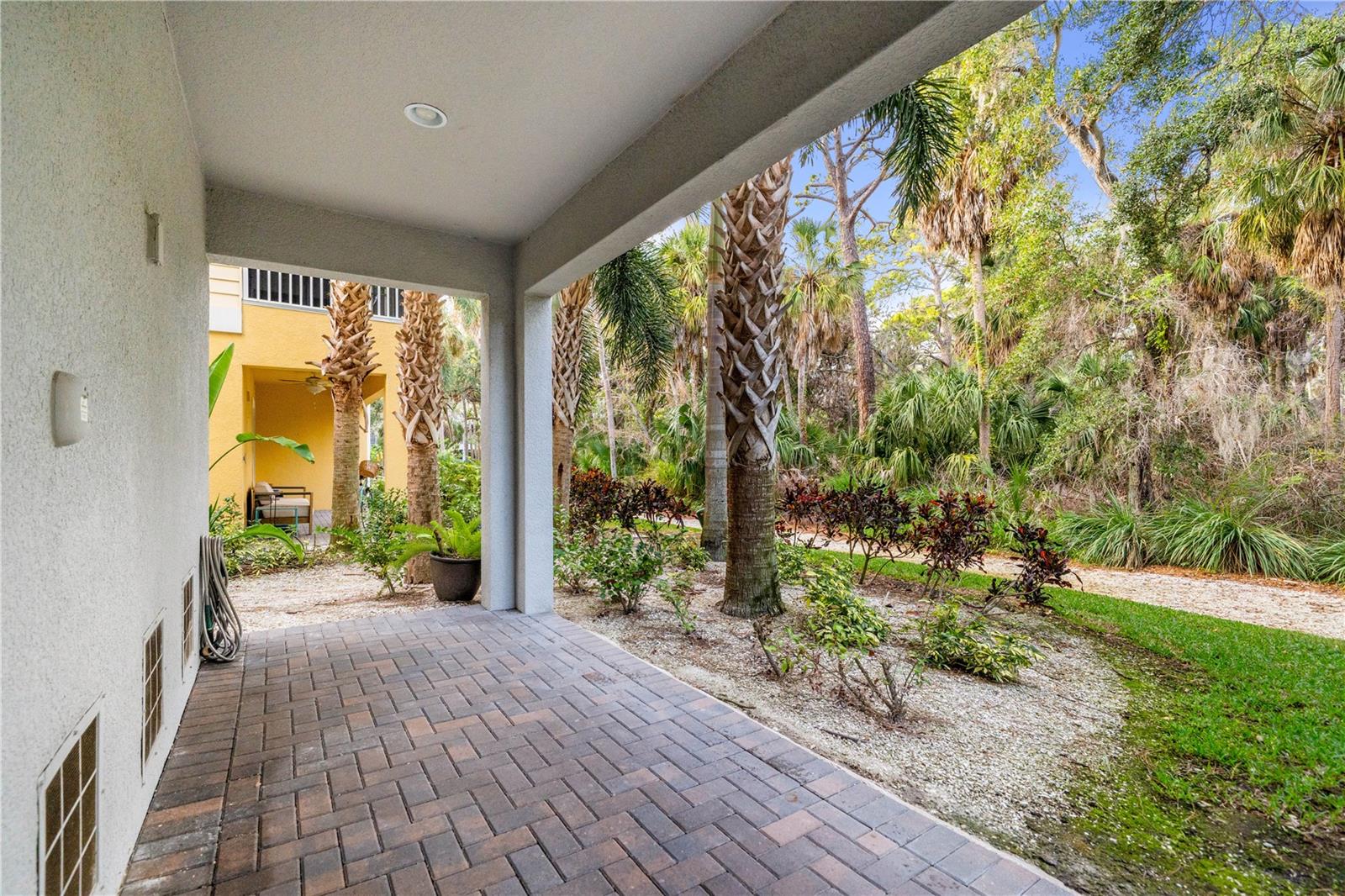 COVE AT LOGGERHEAD MARINA - Residential Lease