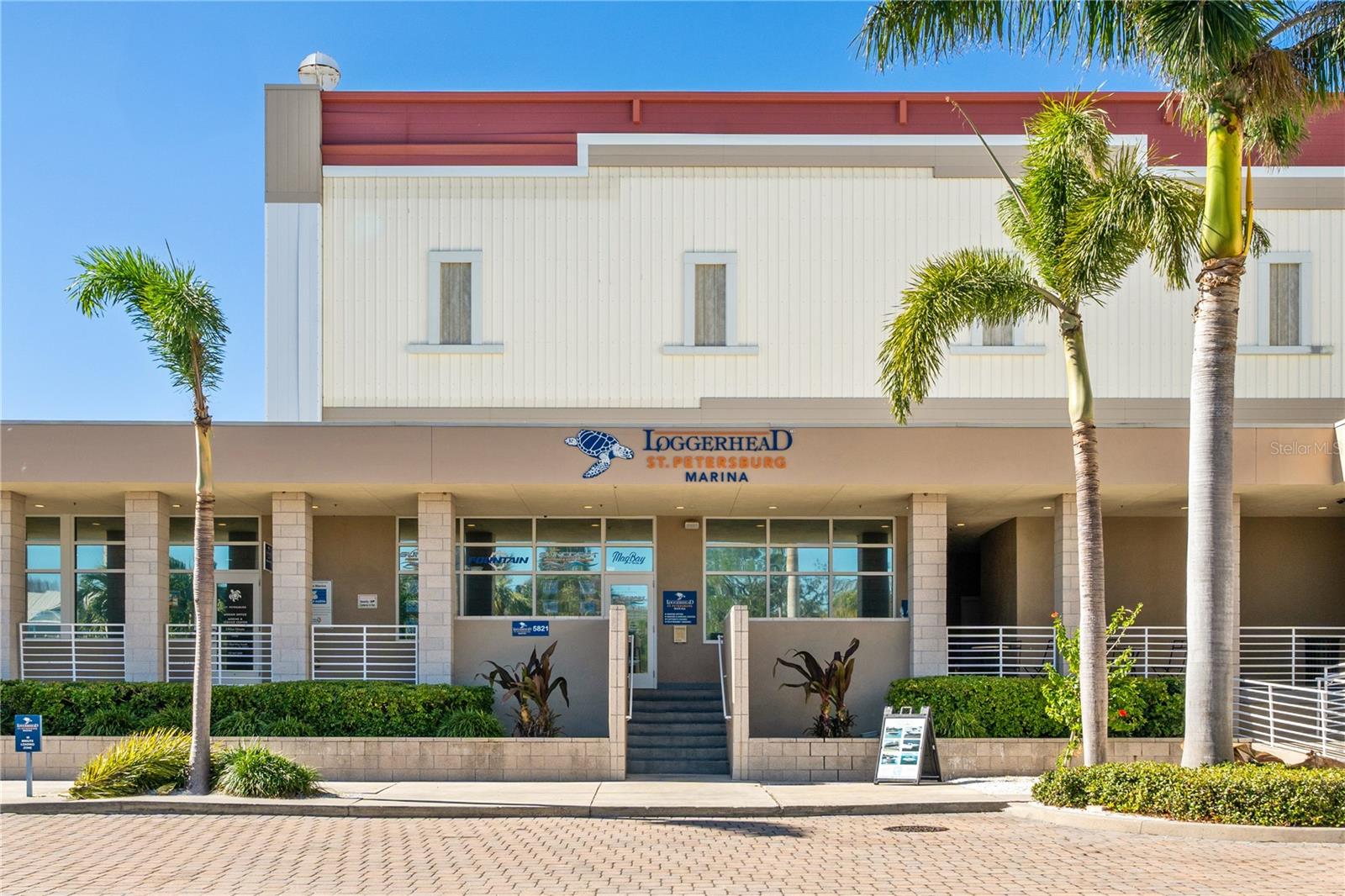 COVE AT LOGGERHEAD MARINA - Residential Lease