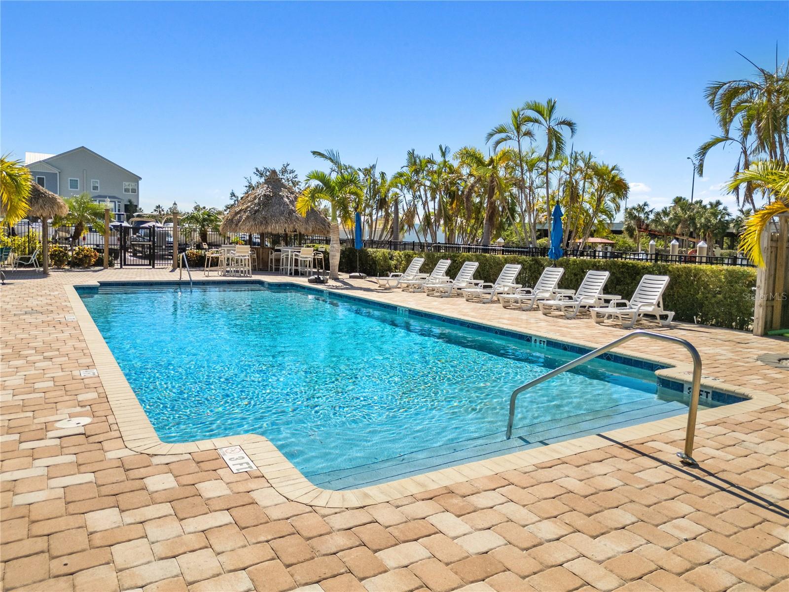 COVE AT LOGGERHEAD MARINA - Residential Lease