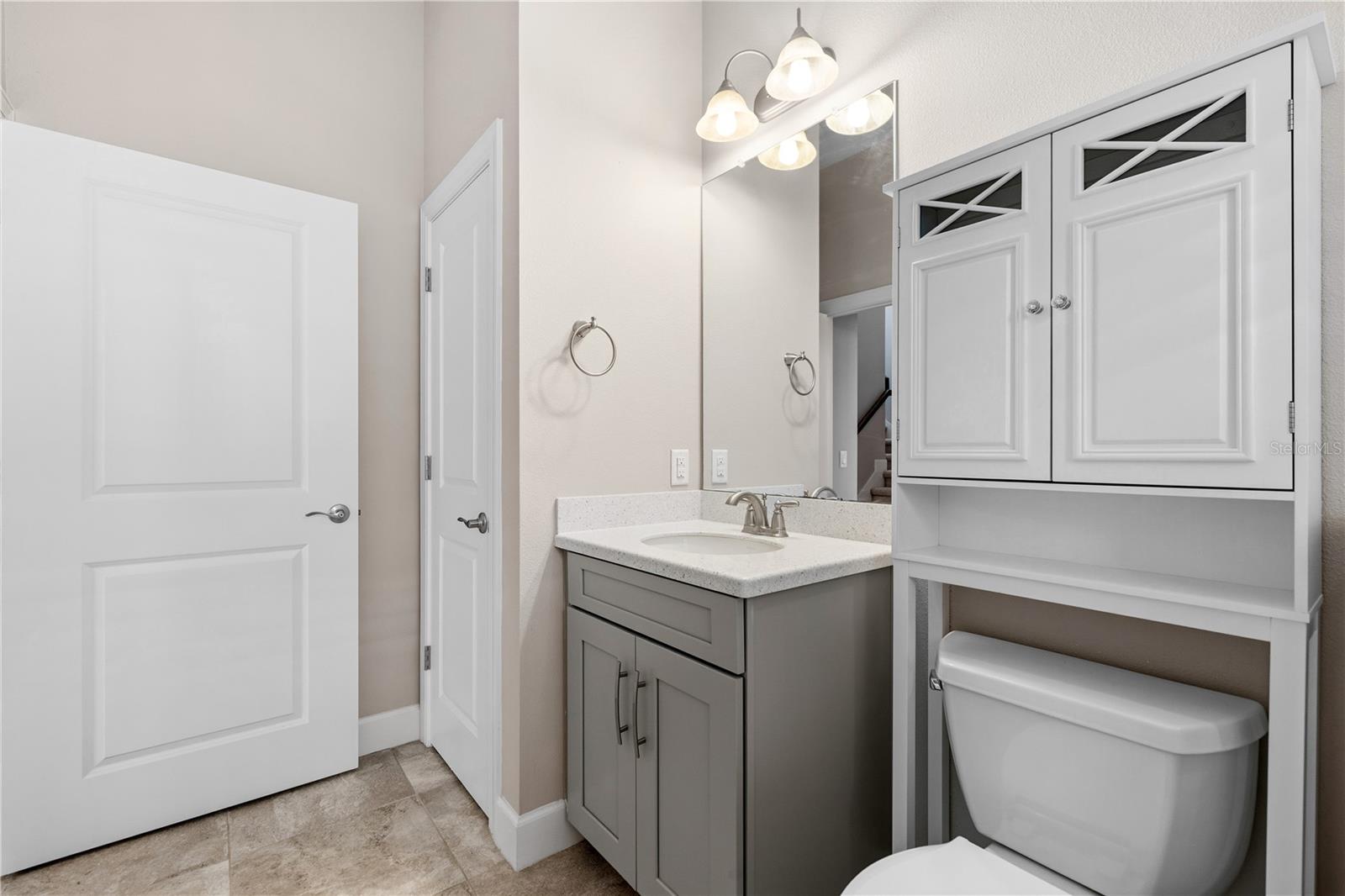 COVE AT LOGGERHEAD MARINA - Residential Lease