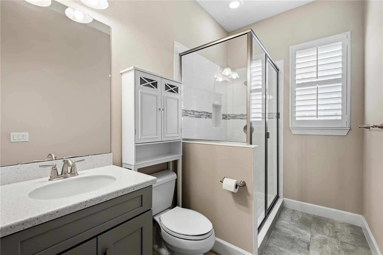 COVE AT LOGGERHEAD MARINA - Residential Lease