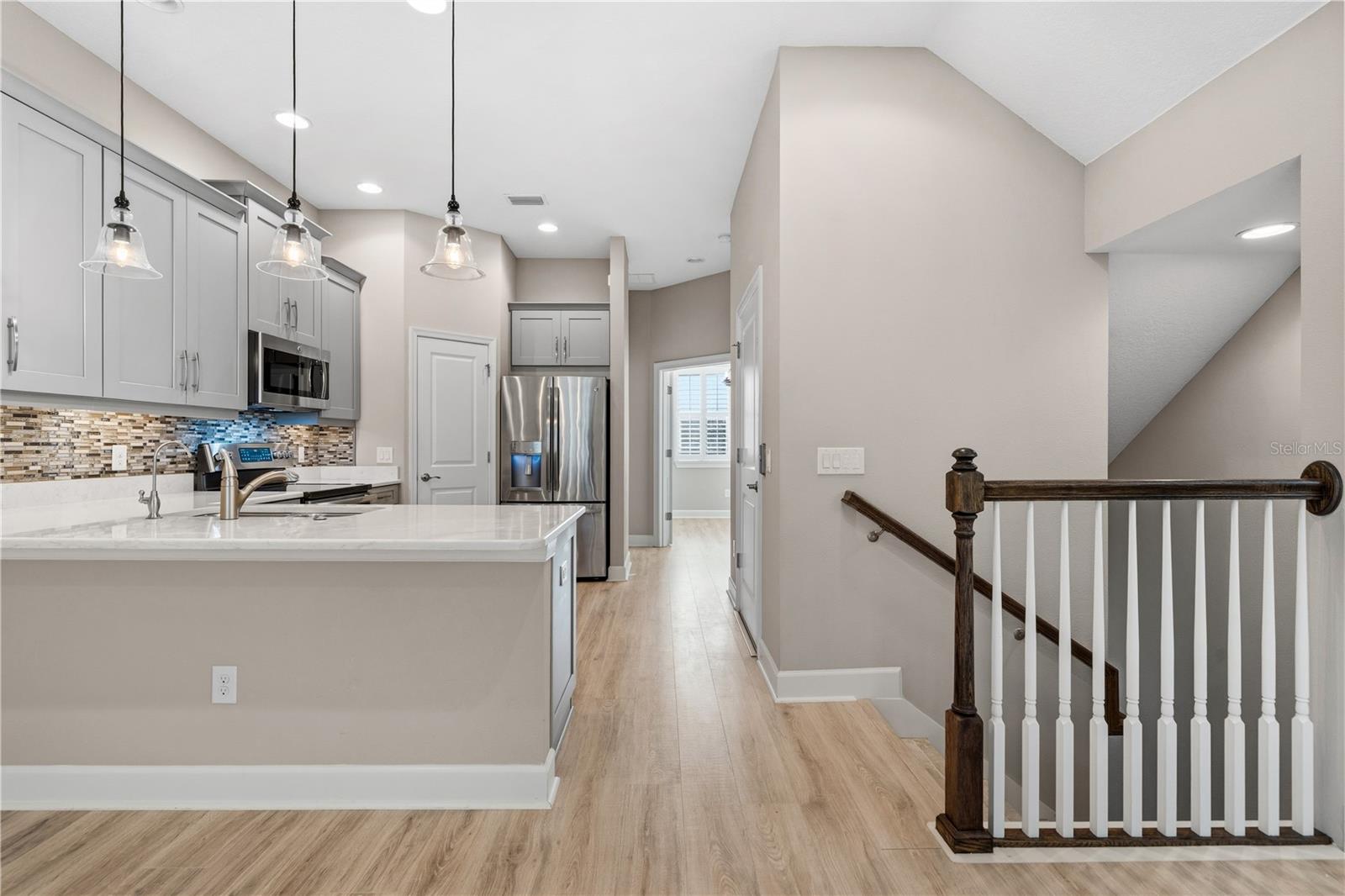 COVE AT LOGGERHEAD MARINA - Residential Lease