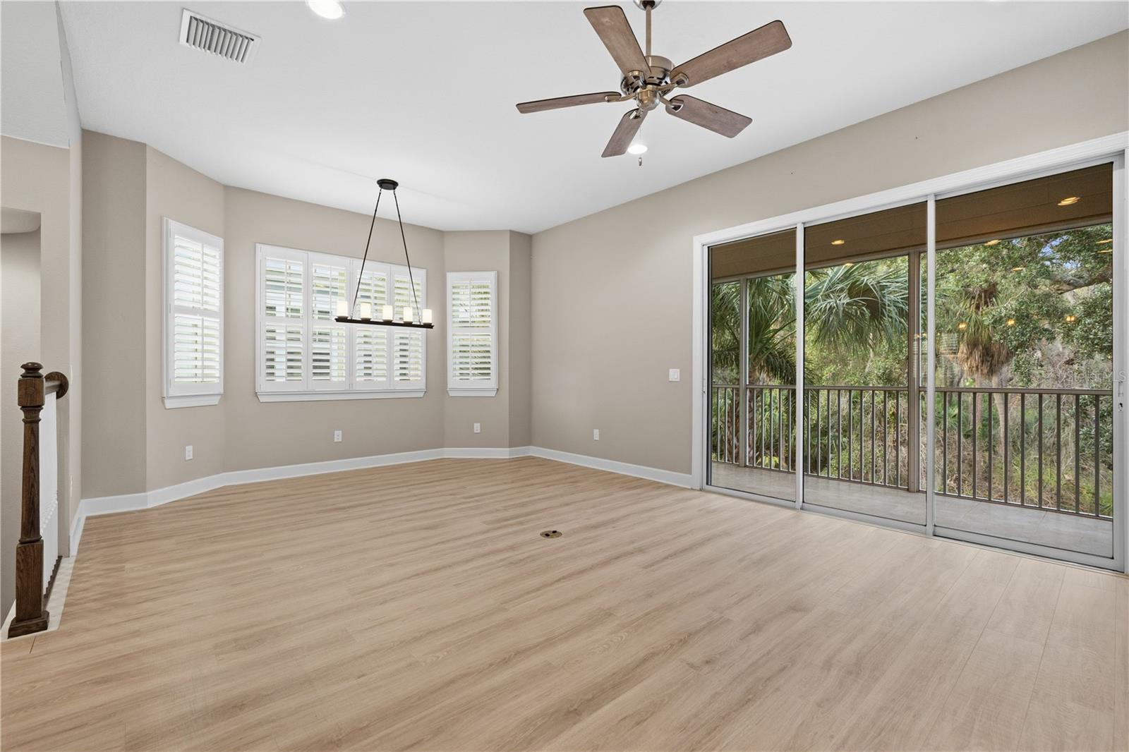 COVE AT LOGGERHEAD MARINA - Residential Lease