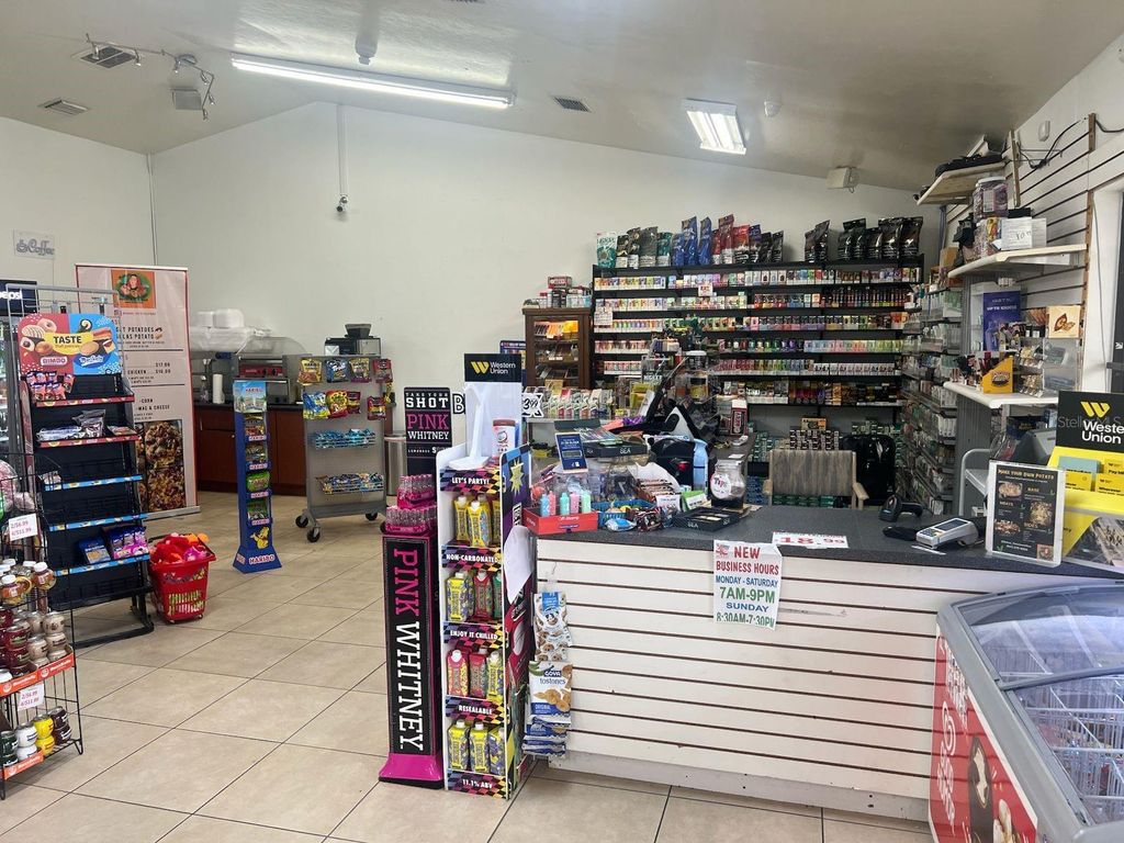 Photo of Xxx Chiquita Boulevard S, Cape Coral, FL 33914 (MLS # O6344828)