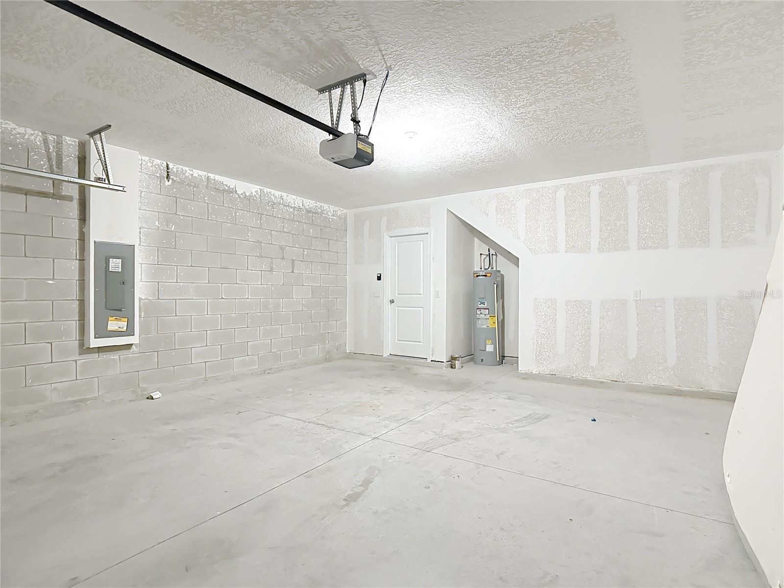 GRACELYN GROVE PH I - Residential