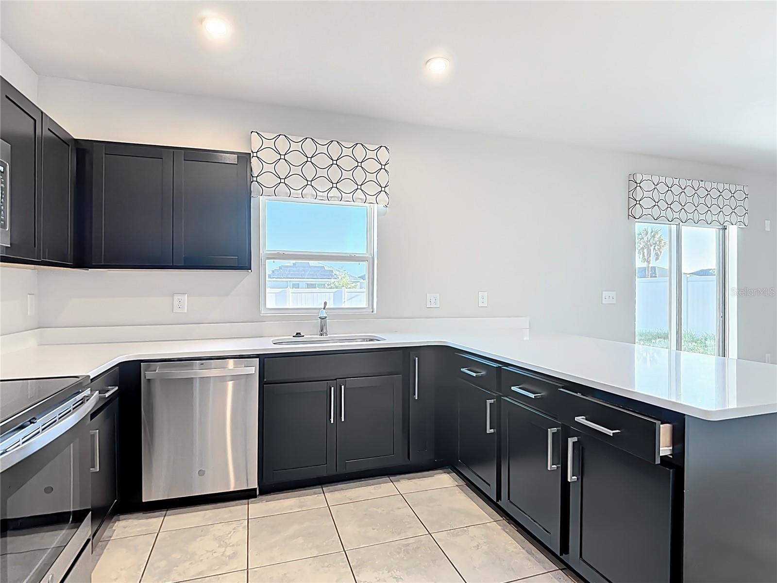 GRACELYN GROVE PH I - Residential