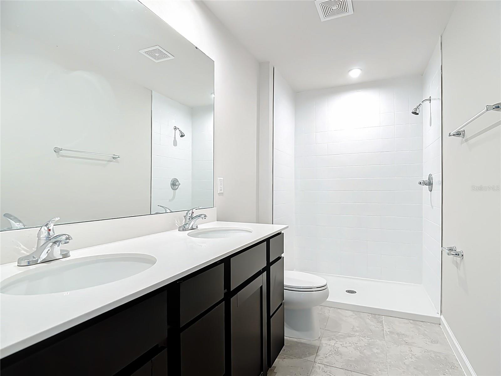 GRACELYN GROVE PH I - Residential