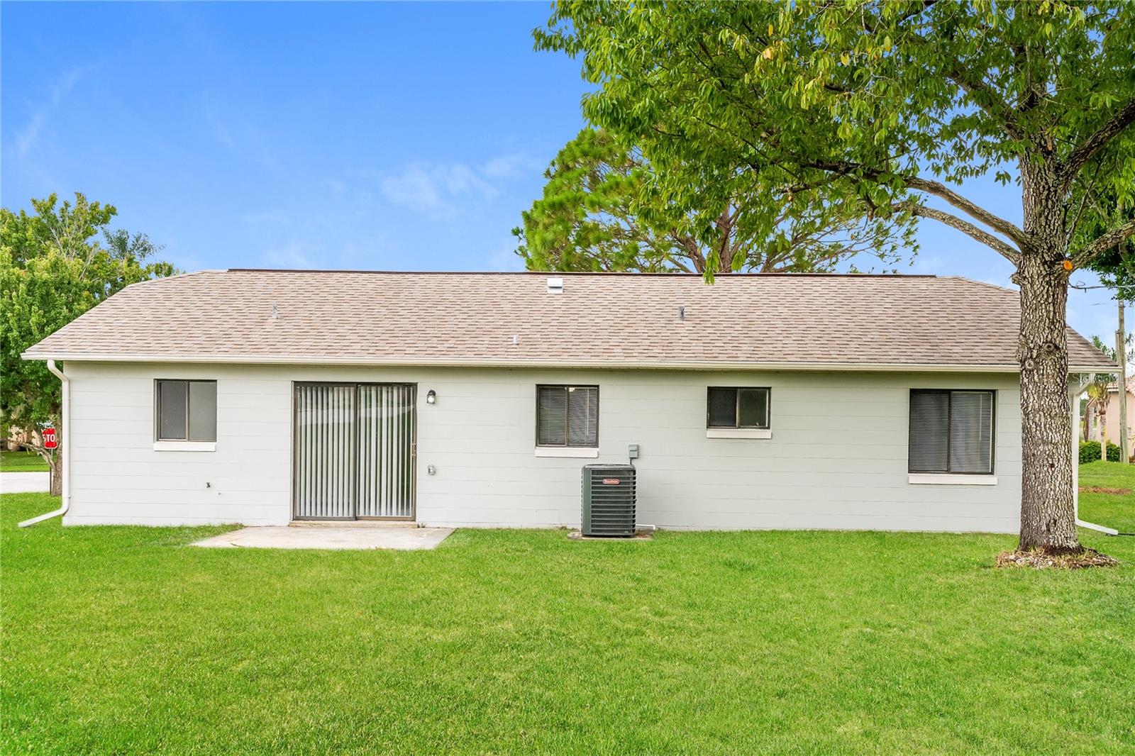 DELTONA LAKES UNIT 41 - Residential Lease