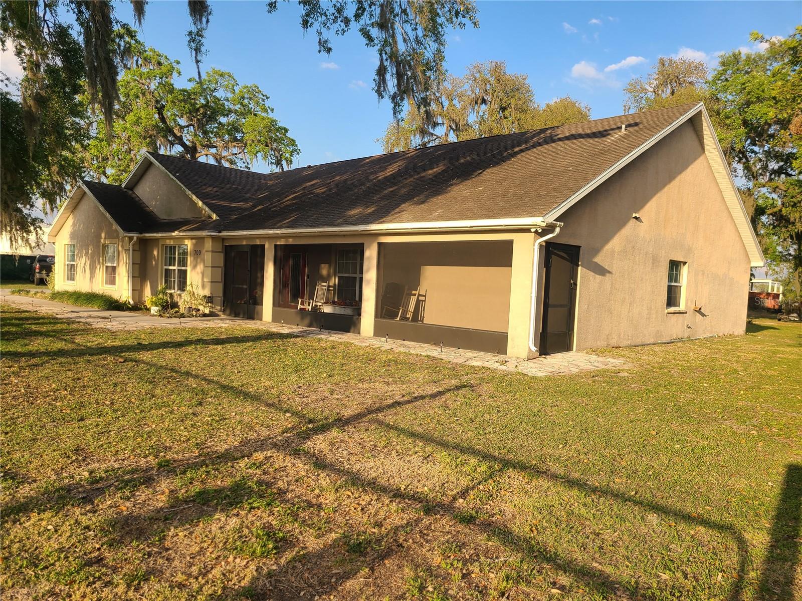700 E PARK ROAD