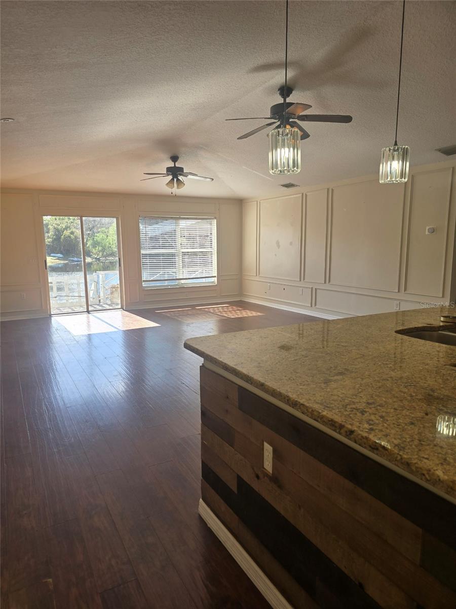 PALM PARK - Residential