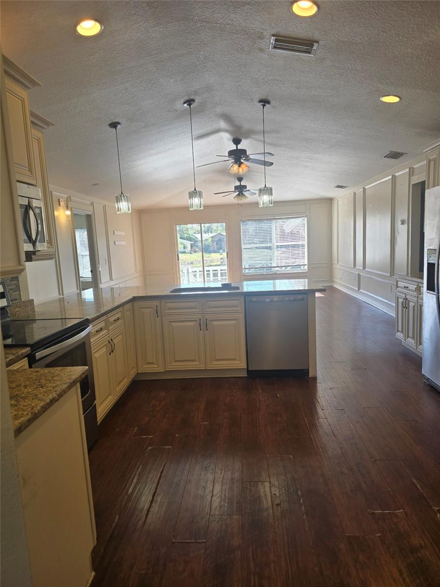 PALM PARK - Residential