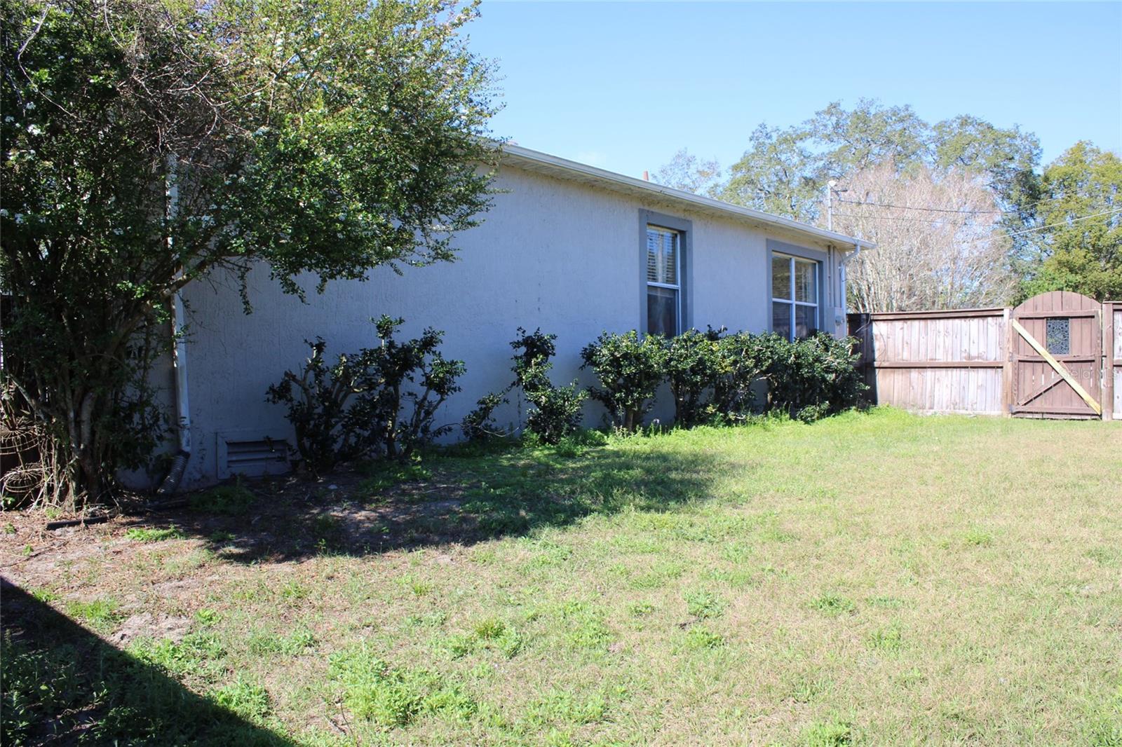 PALM PARK - Residential