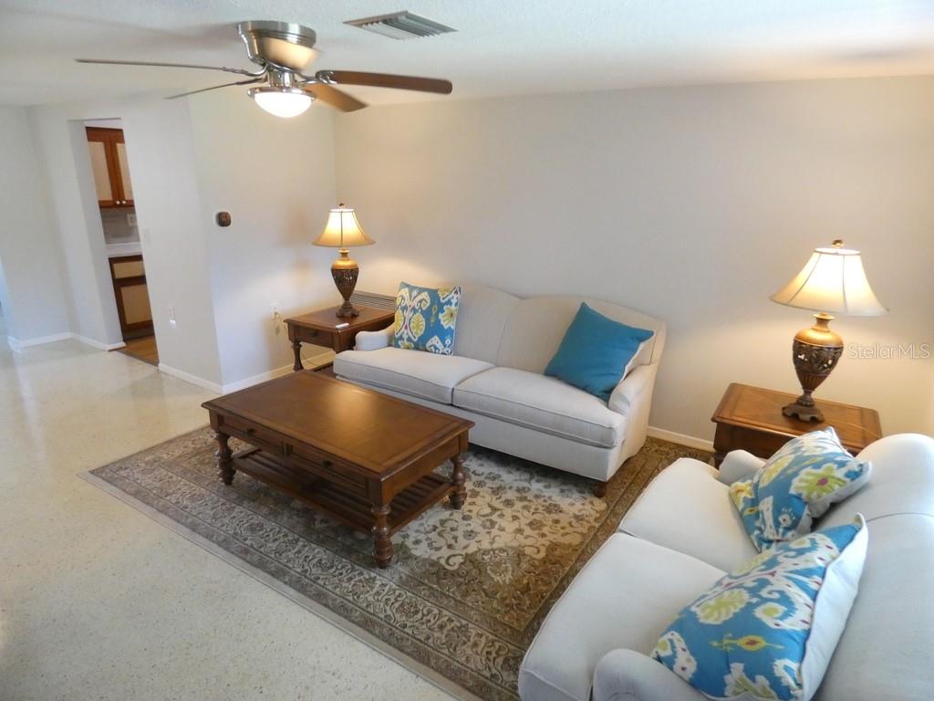 FOREST HILLS - Residential