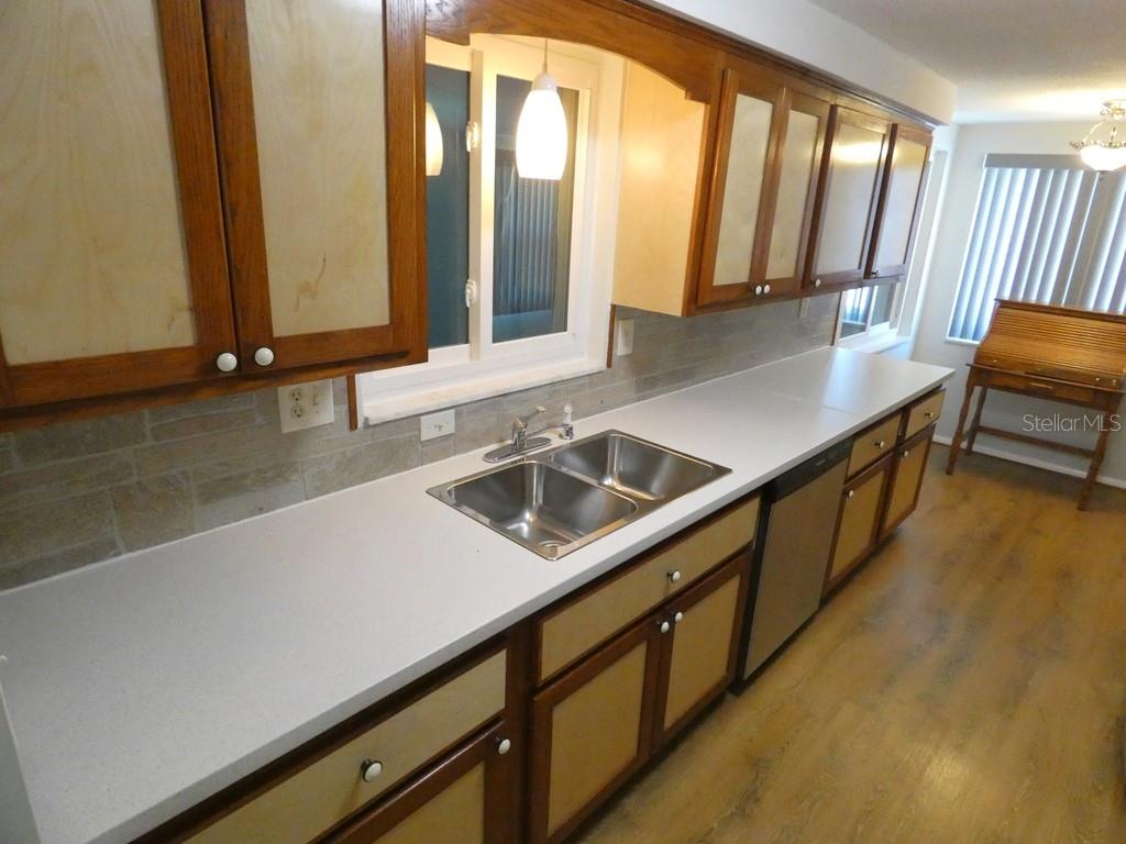 FOREST HILLS - Residential