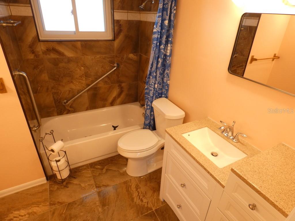 FOREST HILLS - Residential