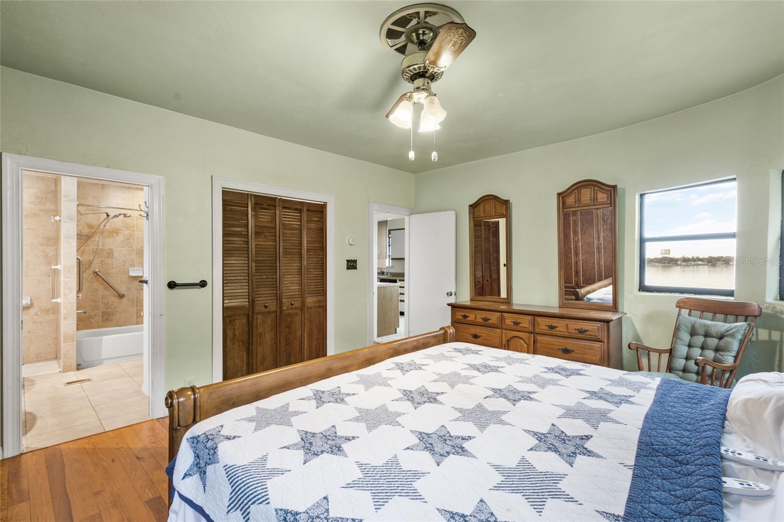 Photo 9 of 29 of 2121 NELA AVENUE house