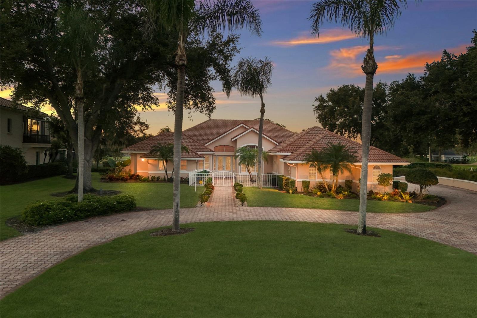 LAUREL OAK ESTATES SEC 03 - Residential