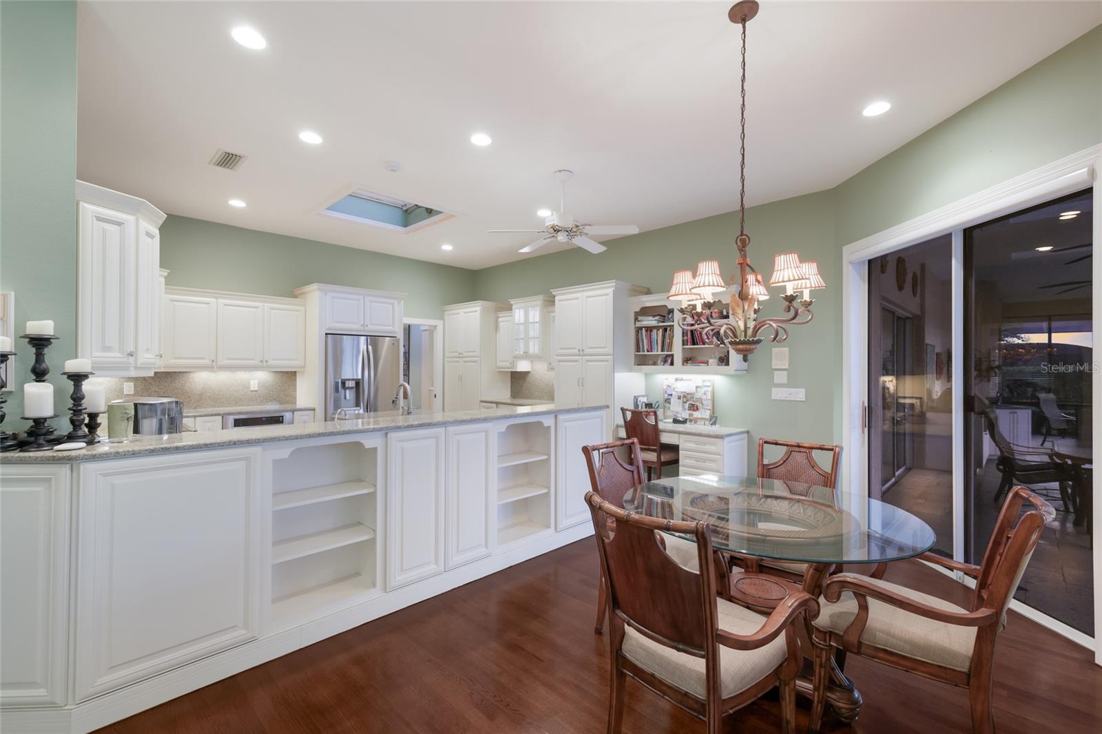 LAUREL OAK ESTATES SEC 03 - Residential