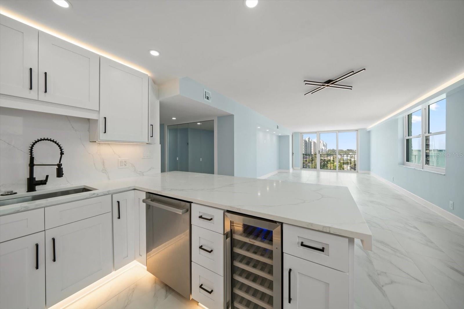 SAND KEY CONDO-SOUTH BEACH 1 - Residential Lease