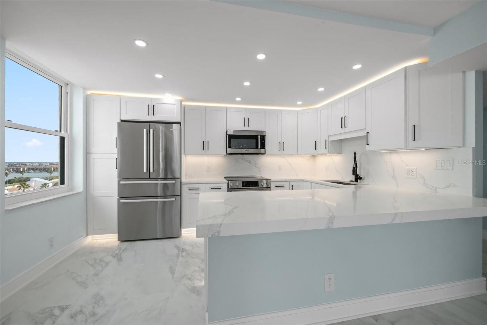 SAND KEY CONDO-SOUTH BEACH 1 - Residential Lease
