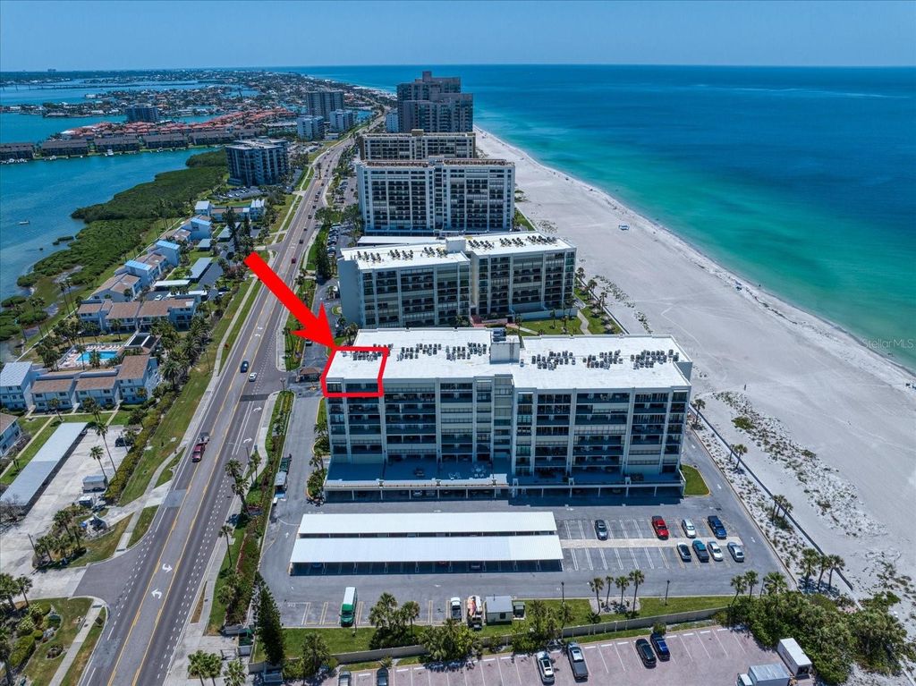 Photo of 1400 Gulf Boulevard #804, Clearwater Beach, FL 33767 (MLS # TB8431382)