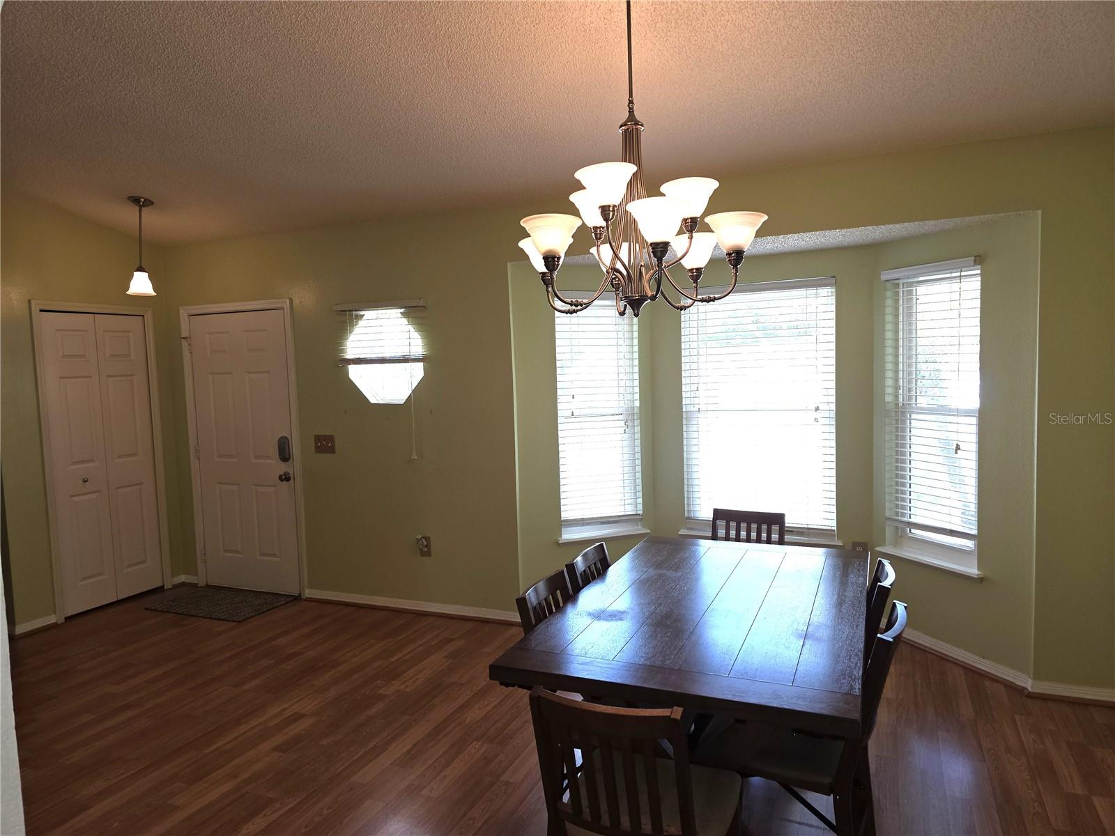 DELTONA LAKES UN 43 - Residential