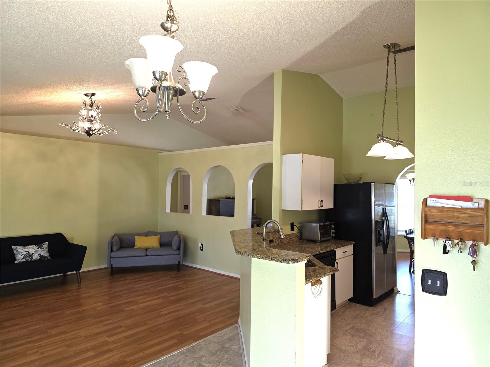 DELTONA LAKES UN 43 - Residential